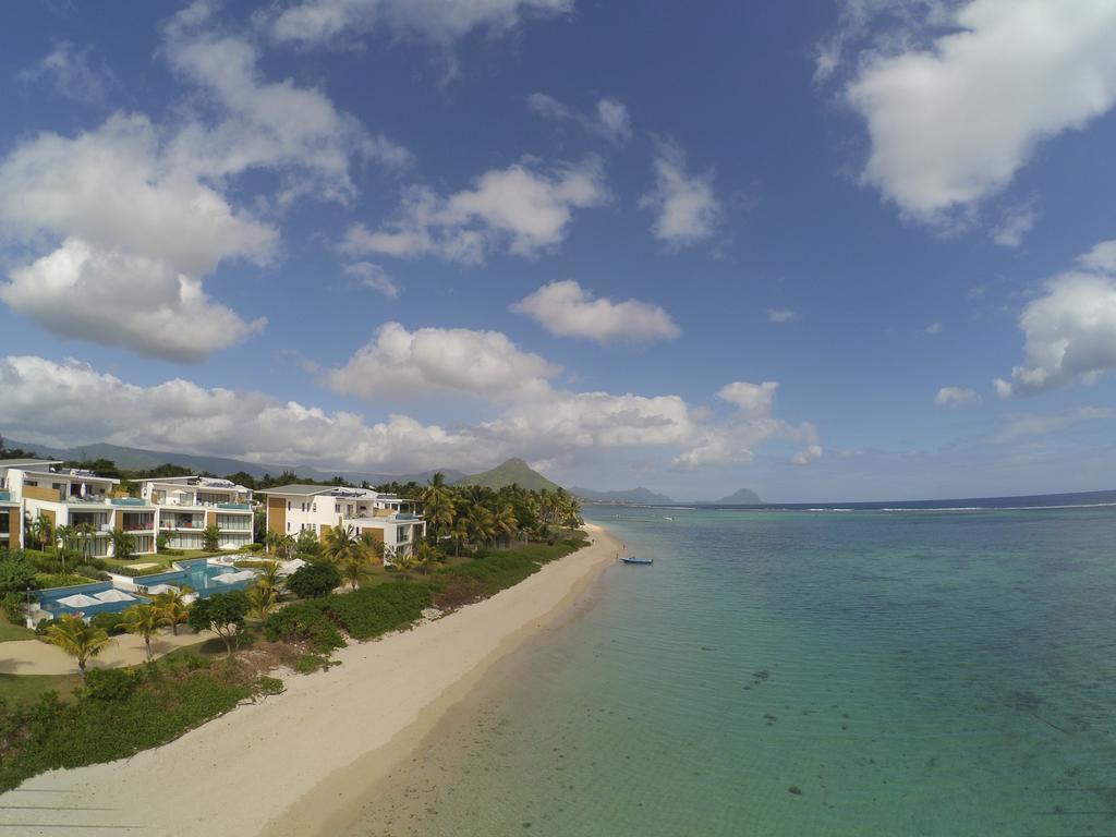 Villasun Seafront Apart At Capouest Flic en Flac Exterior photo